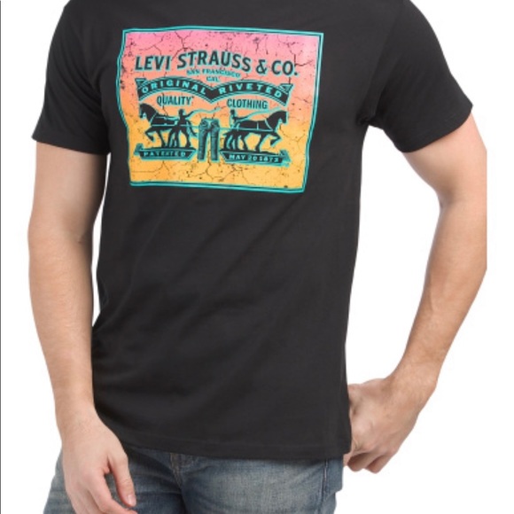 Levi Strauss & Co. T-shirt Medium - Picture 2 of 6